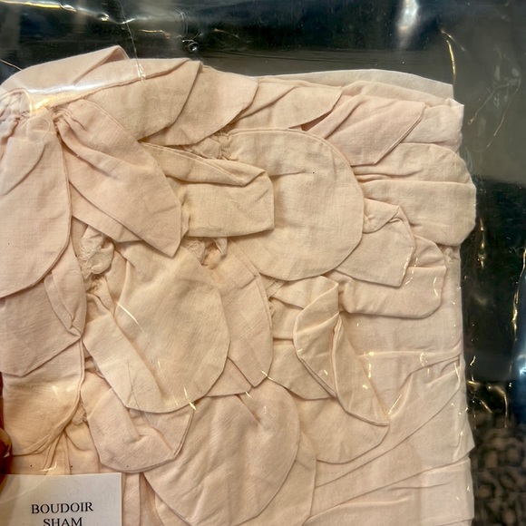 Restoration Hardware Bedding Restoration Hardware Washed Appliqud